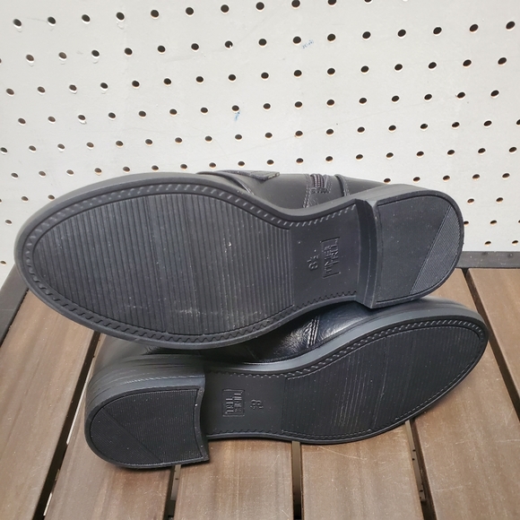 Time & Tru 3 Buckle Bootie Ankle Boot NWT - Picture 8 of 9